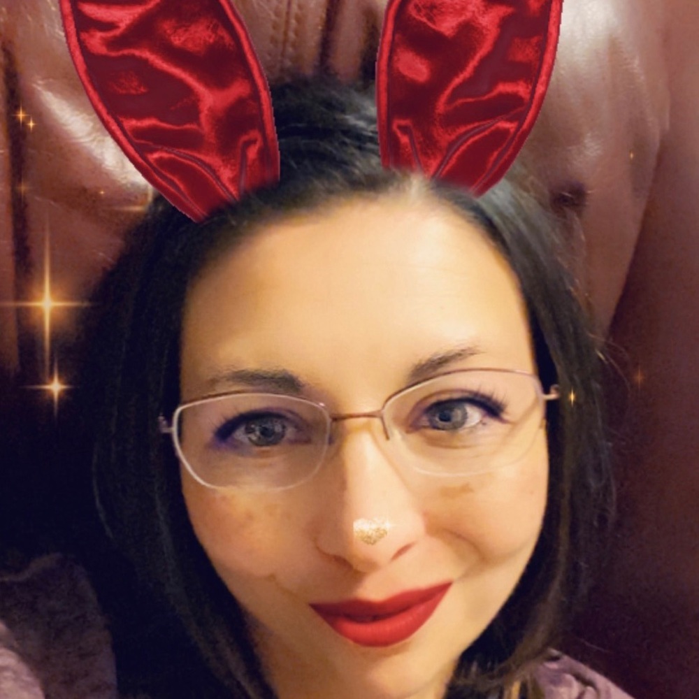 Meet your Posher, Gina